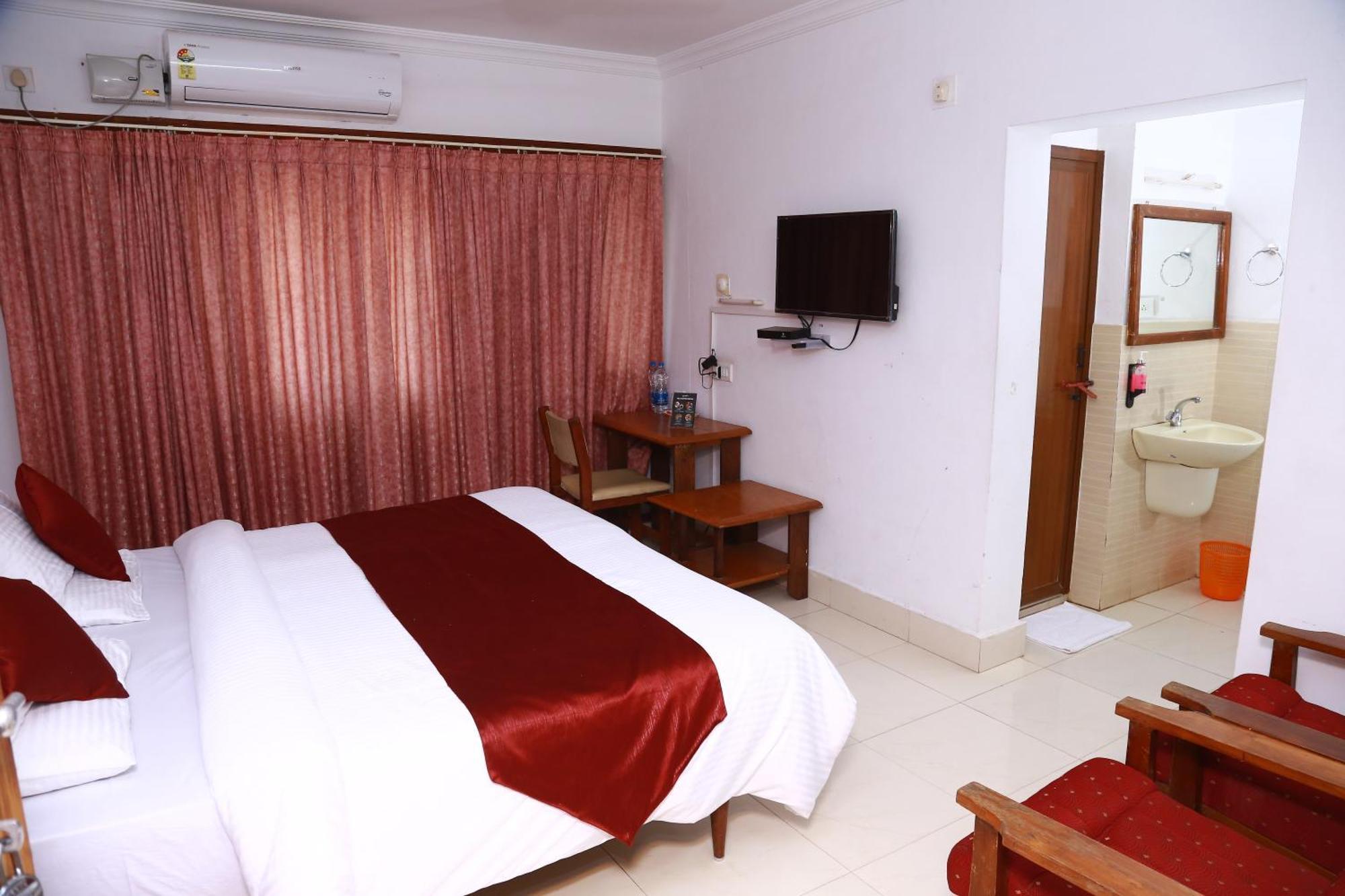 Hotel Nandanam Guruvāyūr Exterior foto